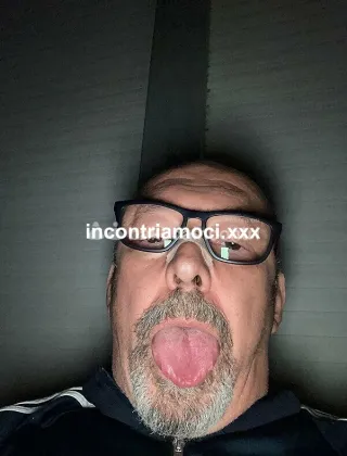3291259362 - Cerco Uomini E Transgirl Dotati Di Cazzoni Enormi