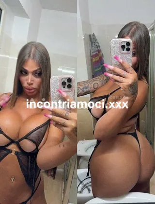 3245607860 - Trans Napoletana Dicono Che Ho La Gola Profonda