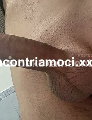 3280874555 - Bel Ragazzo 25 Anni , Riservato , Pulito E Ben