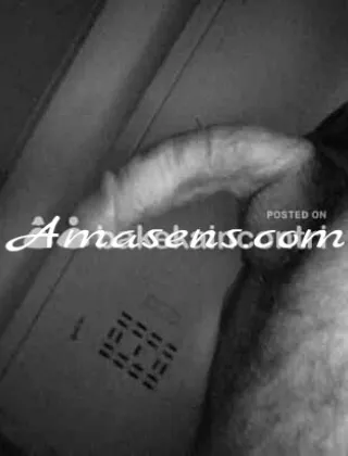 3275435269 - Ragazzo Dotato Con Un Cazzone Enorme Disponibile
