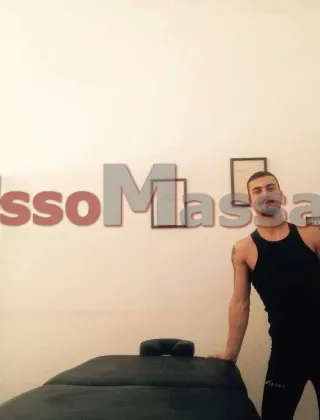 3349433890 - Massaggiatore Olistico Qualificato Per Donna/
