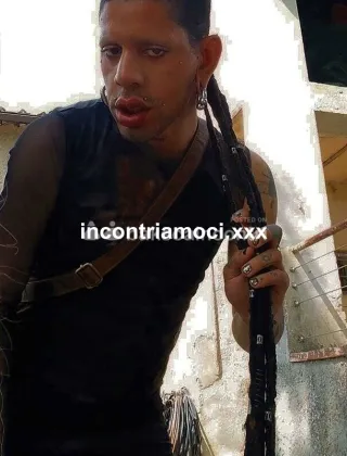 3446298517 - Trav Punk Con Piercing Tattoo E Dread Cerca