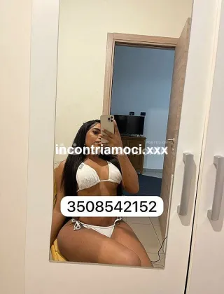 3508542152 - Trans Mistress Messina