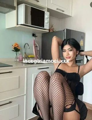 3512292337 - Sexy Zoccola Da Scopare Bella Maialina