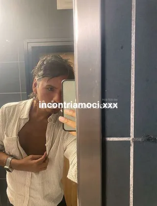 3483127975 - Cerco Donna Sexy Snella E Molto Valuto Anche