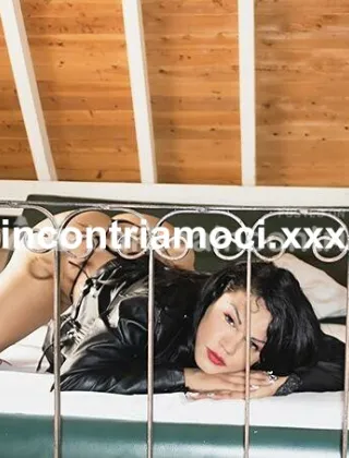 3445573911 - Trans Mistress Cagliari