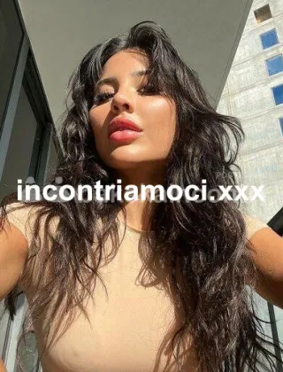 3501494209 - Donna Savona Disponible Adesso