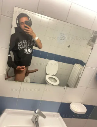 3937373734 - Figlio Del Nilo Dalle Piramidi Ragazzo Egiziano Di