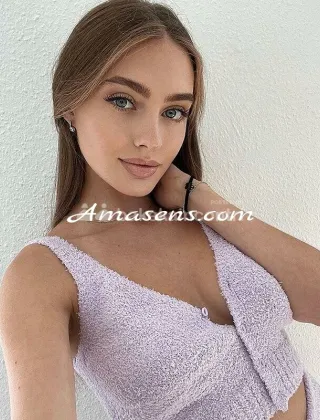 3274320685 - Pretty Girl