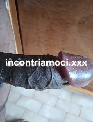 3714725081 - Ciao A Tutti Sono Un Uomo Di Colore Cerco