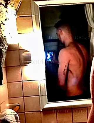 3664932770 - 44 Enne Etero Di Bel Aspetto Passionale Pulito