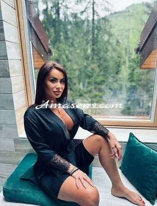 3203725651 - Natasha New In Town