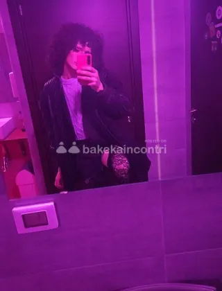 3759098331 - Femboy. Riccia E Porcellina Del 2002..