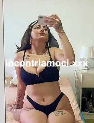 3533988432 - Siamo Due Ragazze Piene Di Fantasie. Ariana Emira