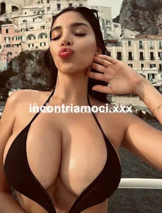 3533628090 - In Tour La Tua Culona Preferita Francesca