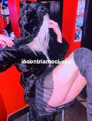3925586562 - Trans Mistress Torino