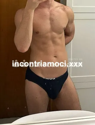 3240826583 - Chi Vuole Una Poppata??