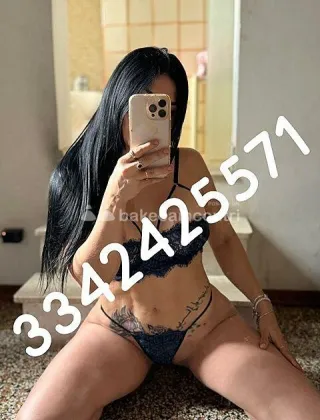 3342425571 - Prima Volta A Mestre Jessica P0Mpino Al Naturale