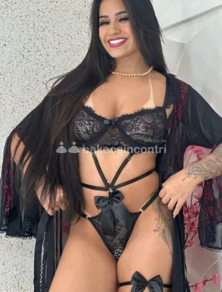 3927355985 - A Pero ? Bruna? Appena Arrivata In Citta'! ?