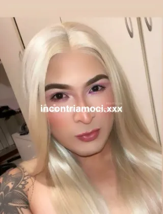 3934835668 - Isabella La Maga De Las Mamadas