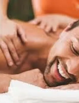 3936135858 - Roberto Massaggiatore Esegue Massaggi