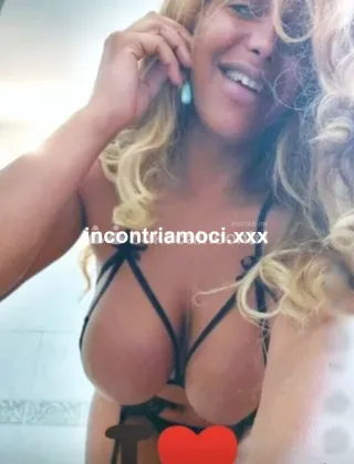 3384097317 - Trans Mistress Cuneo