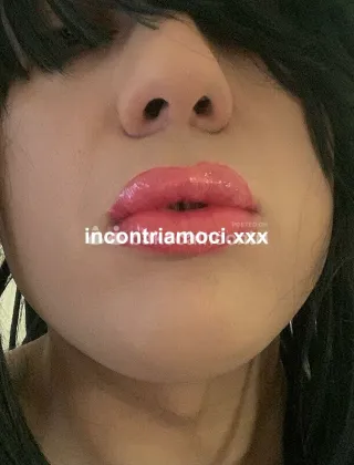3515771772 - Trav Troia In Cerca Di Cazzo