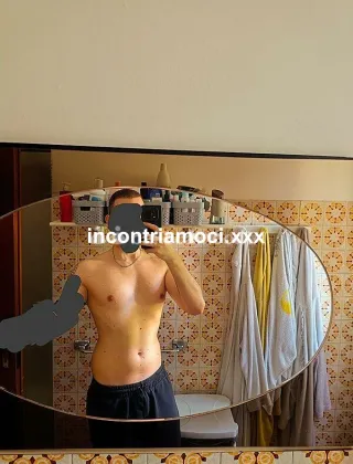 3485761668 - Giovane Ragazzo Cerca Coppia