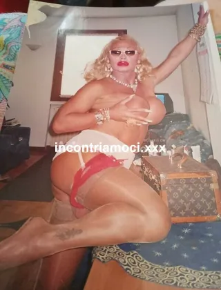 3478270060 - Trans Mistress Brescia