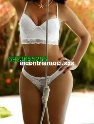 3923655283 - Ultimo Giorno (Montesilvano Pescara) Ingoiatrice