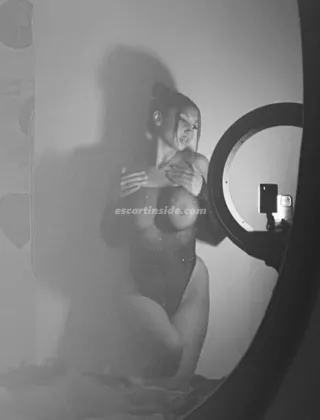 3761049334 - Escort Girl 29 Escort Lecco