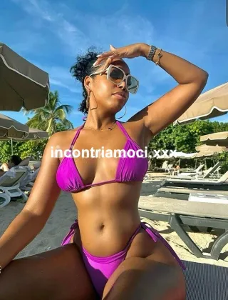 3532041058 - Thais Brasiliana 25 Escort Massa-Carrara