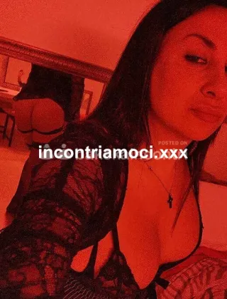 3482337445 - Trans Mistress Roma