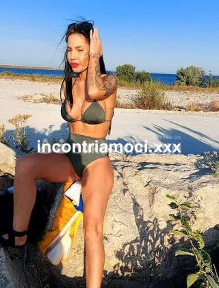 3883268736 - Da Oggi A Civitanova Marche ... Rose .. ?