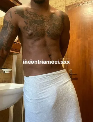 3274362487 - 🔥 Giovane Creativo Disposto A Giocare Con Te