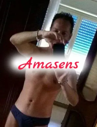 3890586954 - Bel Ragazzo Ospita Coppia O Ragazza