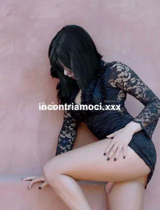 3406929276 - Trans Mistress Roma