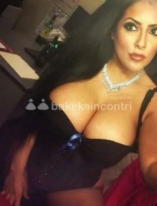 3272525942 - Me % Reale, Piu Bella Dal Vivo. Senza Fregatura.