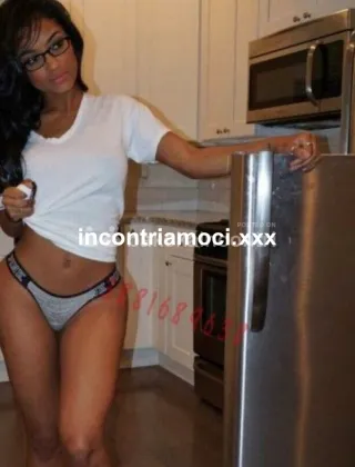 3881689638 - Pinerolo? Camy ? Bellissima Mora .!!! Tutto Con