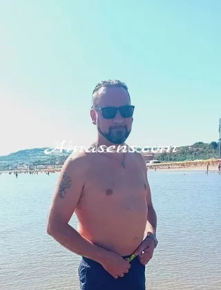 3471882082 - Disponibile Per Momenti Di Relax Compagnia E