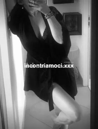 3512003812 - Nicole, Massaggi A Corpo Nudo (Fino Le 18.00)