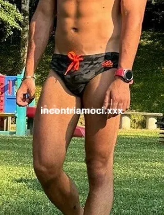3780924763 - Massaggiatore Italiano Con Lettino Foto Vera E