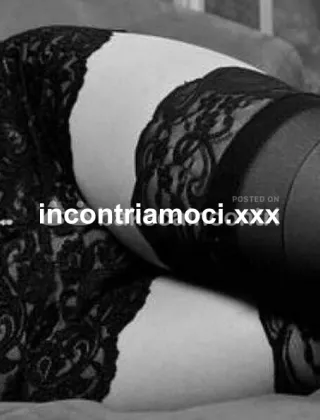 3317121574 - Bella Donna A Apistoia