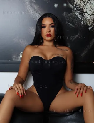 3533730377 - Leonora Foto Reali