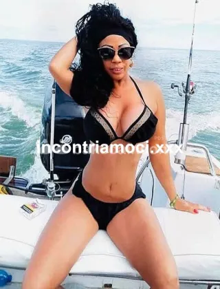 3270263758 - Insaziabile