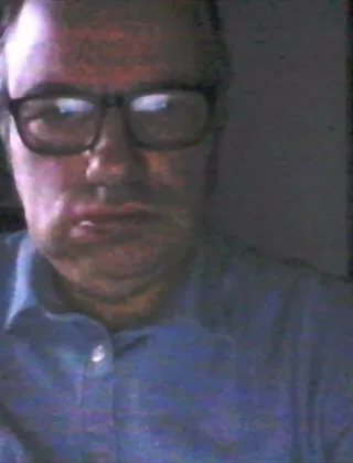 3890451053 - In Cerca Di Una Ragazza 3890451053