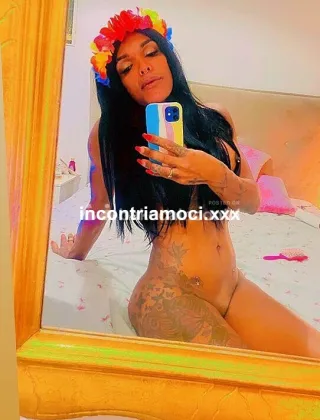3283286338 - Due Bellissime Fidanzate Trans Tutta Per Te