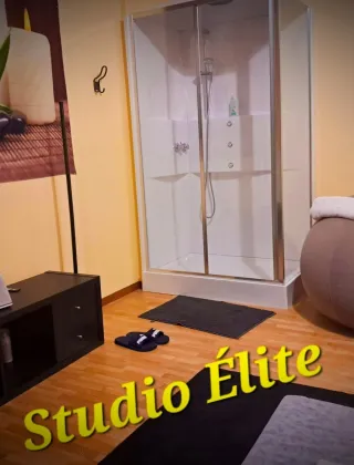 3331634943 - Nicole, Massaggiatrice Da 6 Anni, Sono Italiana