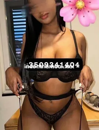 3509341404 - Escort Milf Trento
