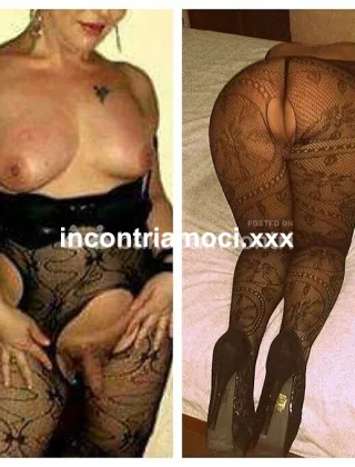 3276166656 - Trans Mistress Napoli